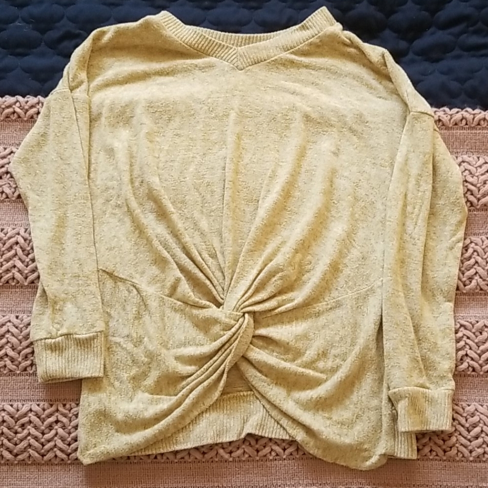 Long sleeve mustard yellow top